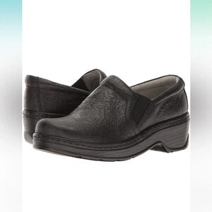 Klogs Women's 8.5 Naples Black Tooled Shoes for Nurses NWT Enhanced Grip